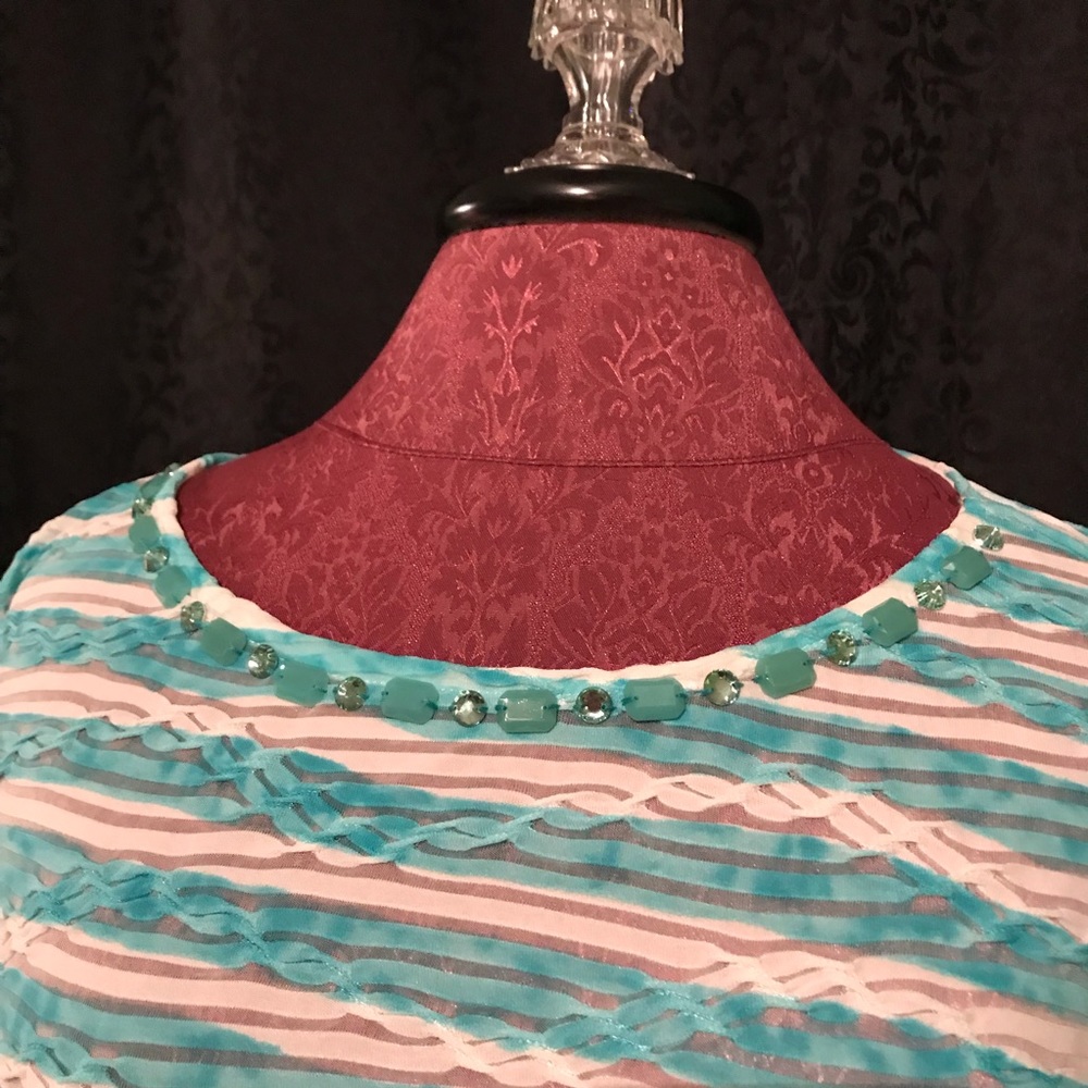 Ruby Rd. - Turquoise & White Top - Picture 2 of 5